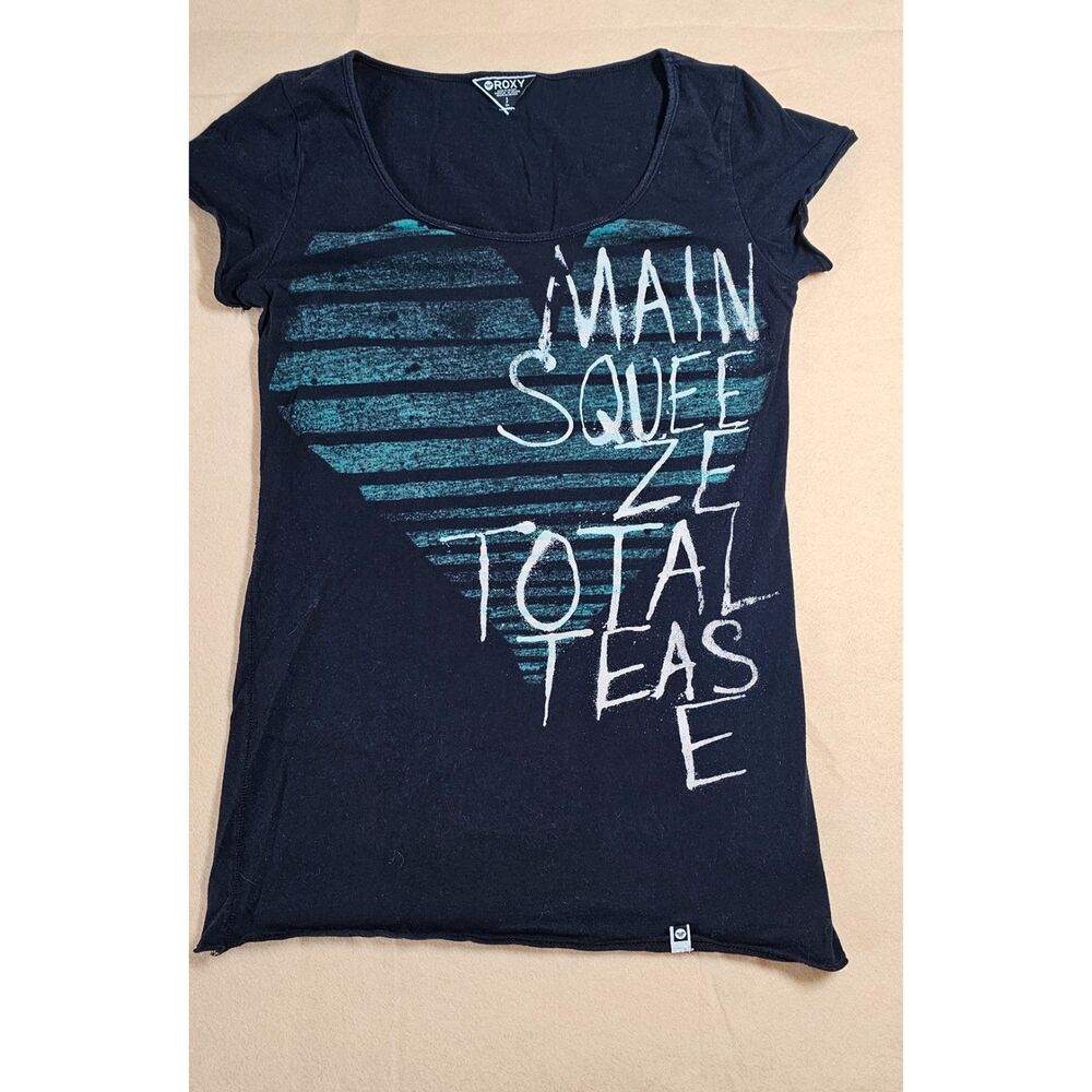 Roxy Main Squeeze Total Tease Heart Graphic Tee Size Small